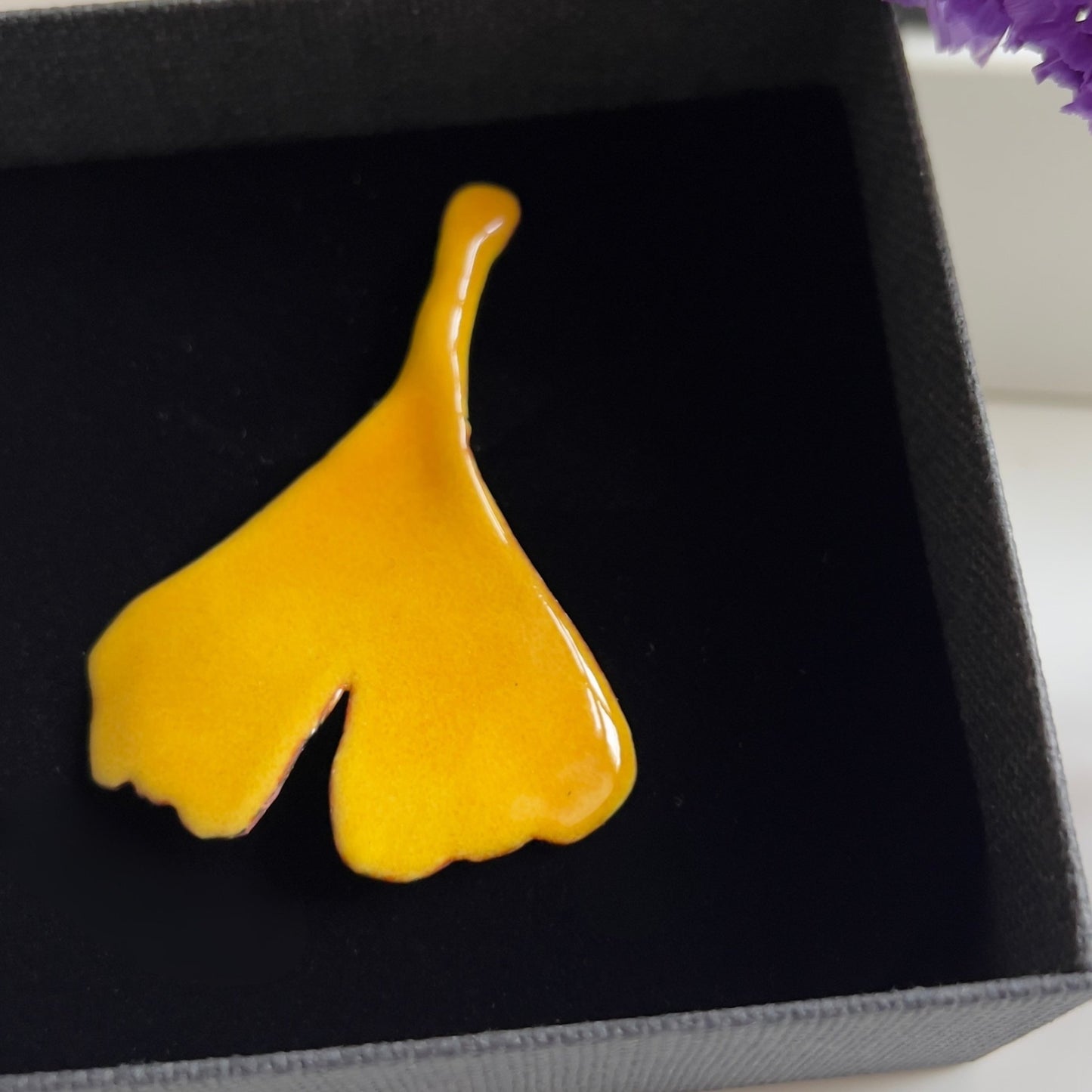 Blatt-Anhänger gelb – Herbstlicher Glanz