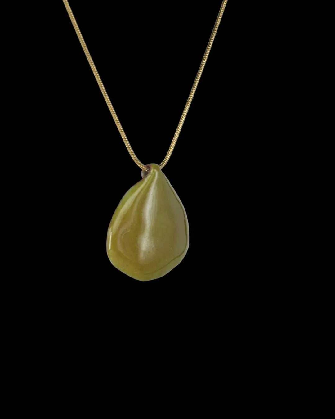Mohnblütenblatt : Schmuck Anhänger Olivgrün