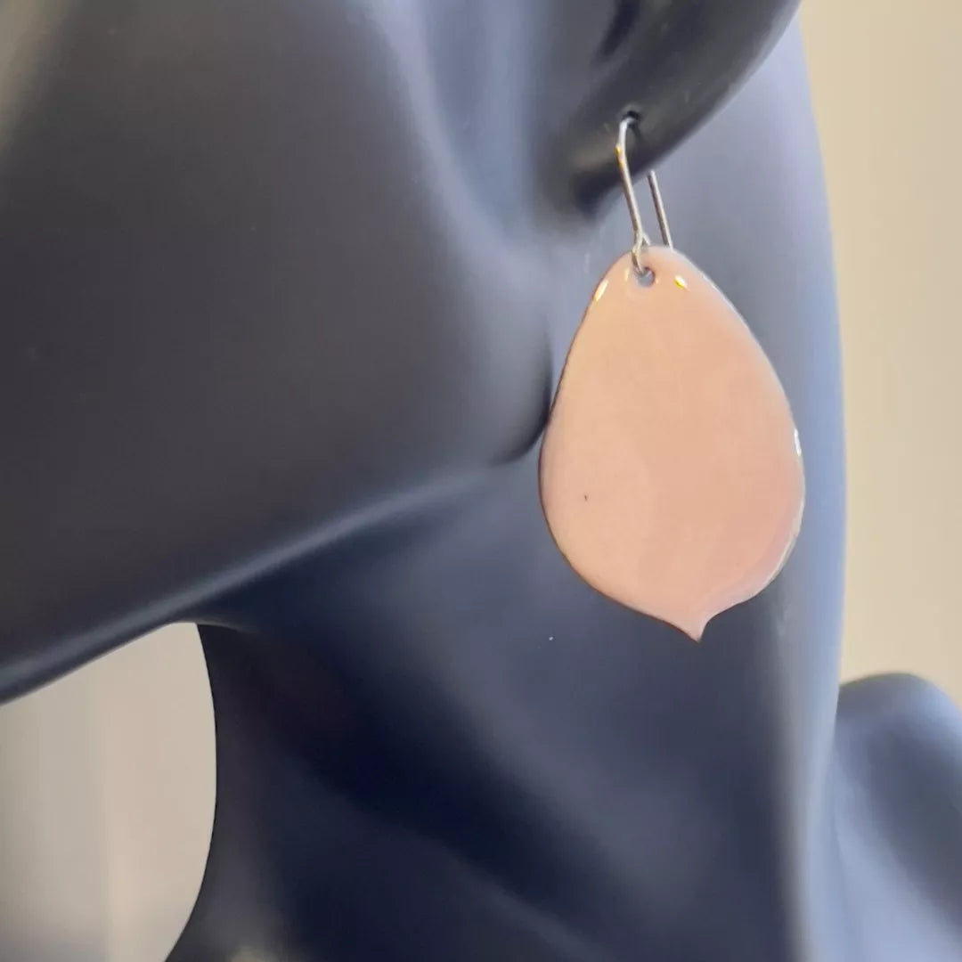 Rosa Anhänger Rosenblütenblatt Lions-Rose