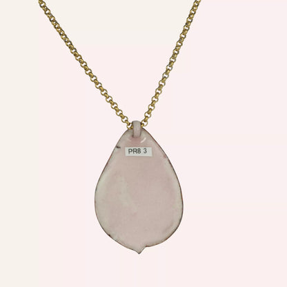 Rosa Emaille Anhänger Rosenblütenblatt handgefertigt, Rückseite auch emailliert