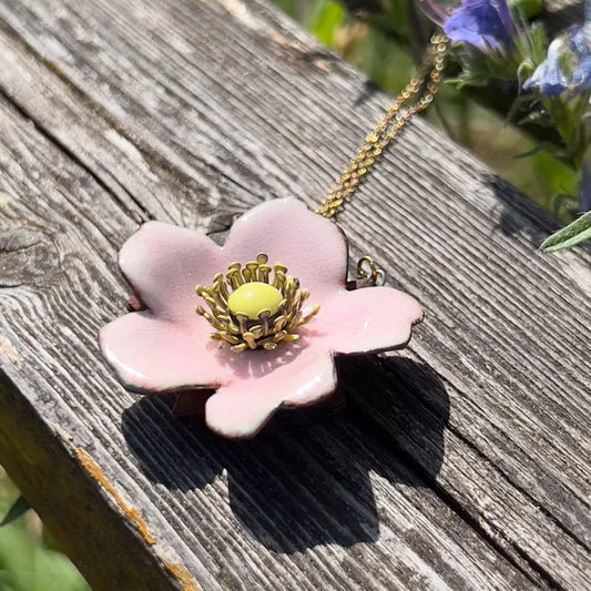 Pendentif rose "Marianne" rose - rose émaillée