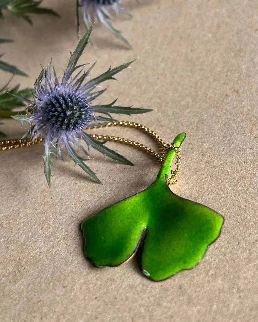 Halskette Ginkgo biloba emailliert grün
