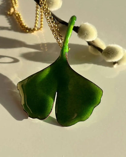 Halskette Ginkgo biloba Karoline, mit Edelskette